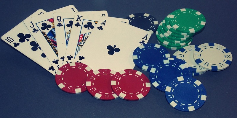 Tìm hiểu chi tiết về dòng game poker trực tuyến tại Wstar77